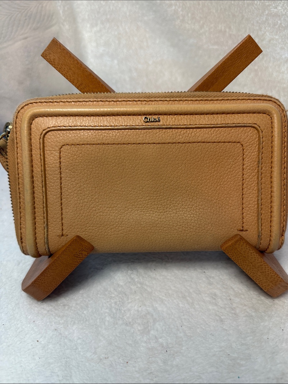 Chloé Beige Paraty Leather Long Zip Wallet